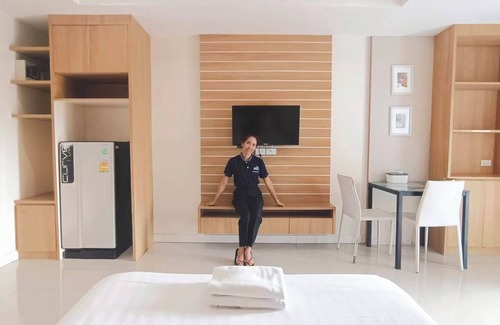 Bang Sare Hotel | Sea Hill Boutique Residence