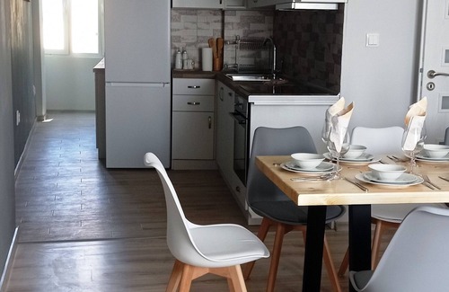 Burgas Center Apartment | SEA Holisays -4 rooms Apartment, Burgas, Bulgaria
