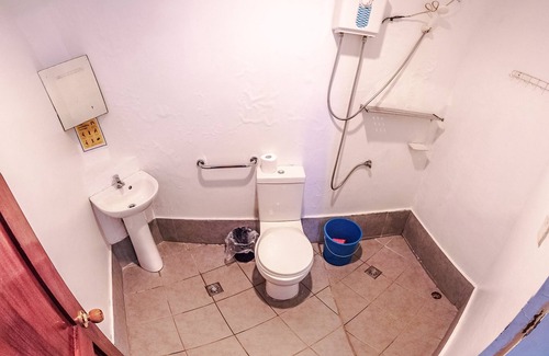 Coron Town Proper House | Sea Horse Guest House