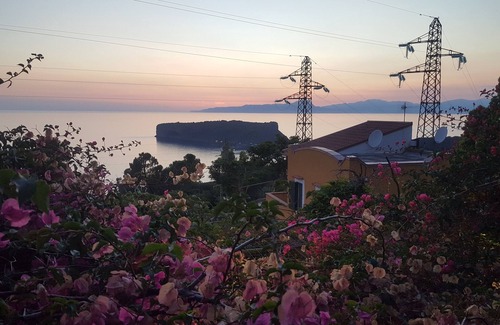 San Nicola Arcella House | Sea house and sunset