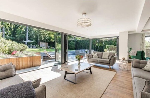 Weybourne House | Sea House: Stunning Luxury Home | Norfolk Coast