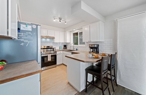 Manzanita House | Sea-ing Clearly MCA#876-Oceanfront Lower Condo unit, amazing views, dogs ok.