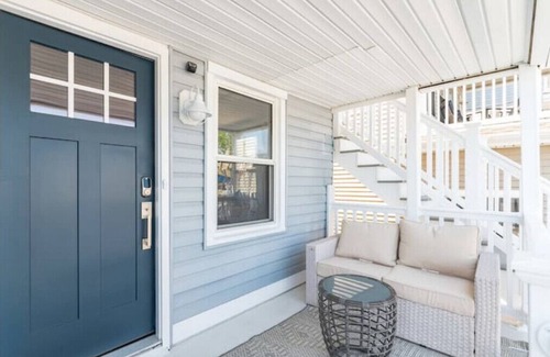 North End Apartment | Sea La Vie - Coastal 2bd/1 bath First Floor Unitn