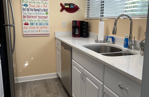 Hilton Head Island Villa | Sea la Vie, So Forest Beach, Hilton Head nWeekly, Monthly, and Snowbird Rentals