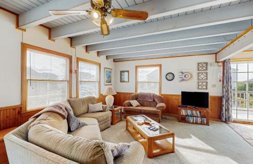 Waves House | Sea La Vie Waves