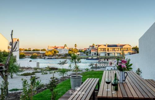 Port Owen Villa | Sea La Vie