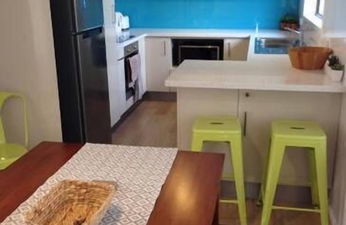 Kingston Beach Apartment | Sea La View Apartment