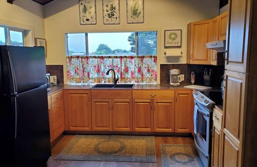 Bandon Apartment | Sea Loft at Table Rock