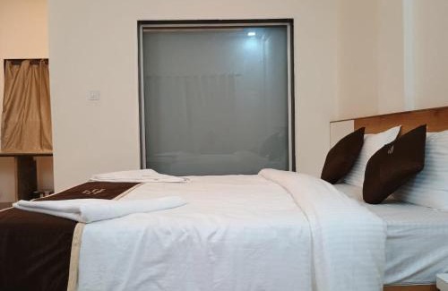 Murud-Harnai Hotel | SEA LUXE Beach Resort