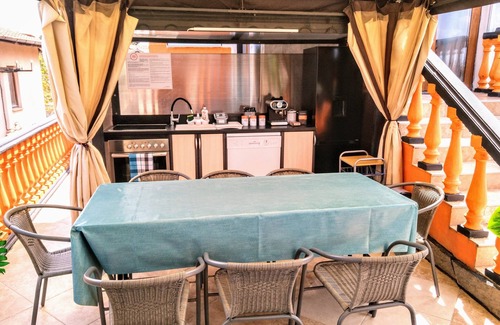Chernomorets Apartment | Sea Marble Villa Apartments