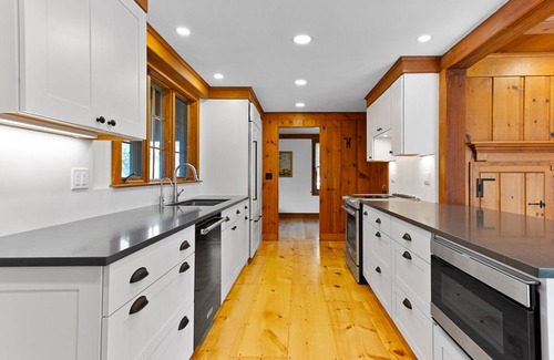 Orleans House | Sea Mist: 029-OS Contemporary Cape Classic with Heated Salt Water Pool