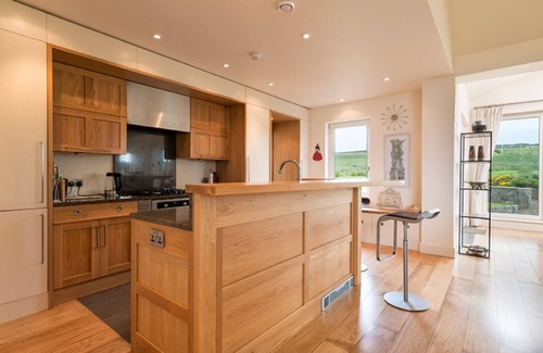 Doolin Cottage | Sea Mist, Idyllic Setting overlooking the Atlantic Ocean