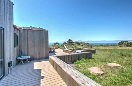 Sea Ranch House | Sea Myst | Private Hot Tub