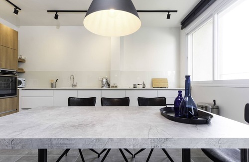 Ramat Hasharon Apartment | Sea N' Rent - 23 Shderot Bialik