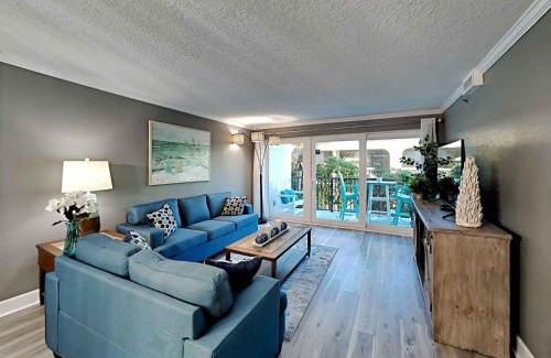 Fort Walton Beach Apartment | Sea Oats #210