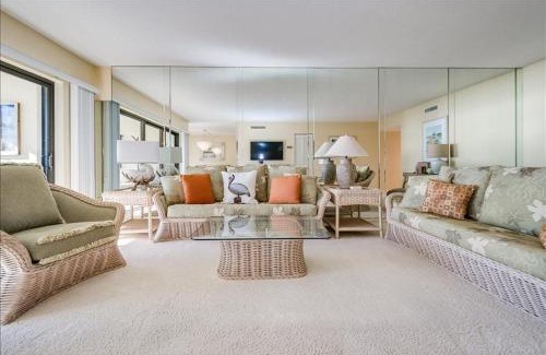 Downtown Boca Grande Historic District Apartment | Sea Oats 336 Condo