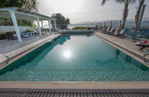 Ramot Ski Chalet | Sea of Galilee Panoramic View