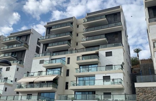 Galil Tachton Apartment | Sea of Galilee/Tiberias apartment with panoramic sea view