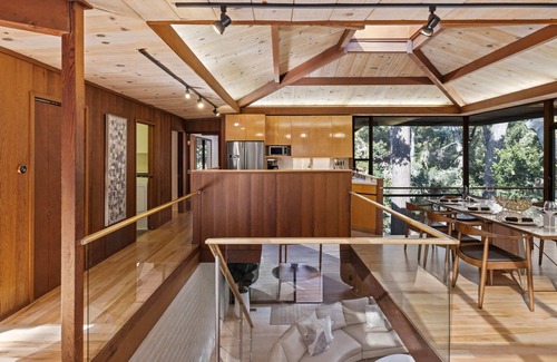 Rancho Rio Vista House | Sea of Tranquility: Iconic Glass House in Forest Glade 3BR2BA 30Night min