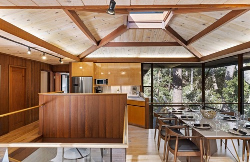 Rancho Rio Vista House | Sea of Tranquility: Iconic Glass House in Forest Glade 3BR2BA 30Night min