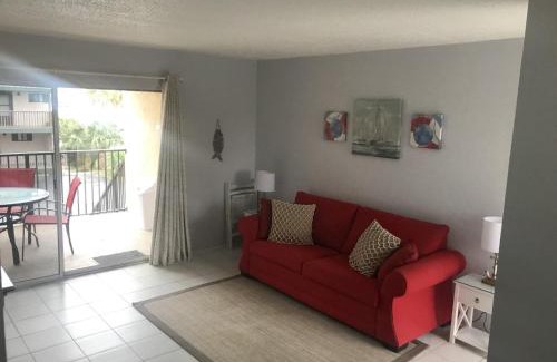 Fort Walton Beach Apartment | Sea Palm G