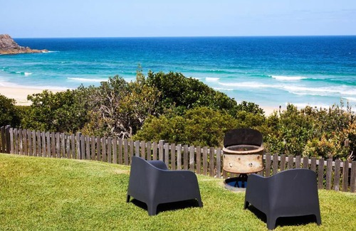 Boomerang Beach House | Sea Pearl on Boom Beach Pacific Palms