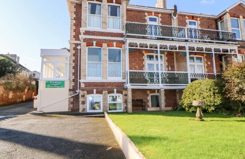 Roundham Apartment | Sea Peeps