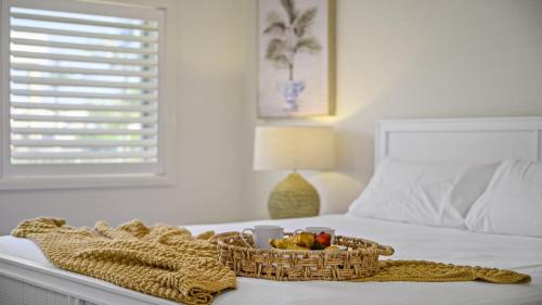 Sawtell House | Sea Pine Cottage - In the heart of Sawtell Village, Sleeps 6