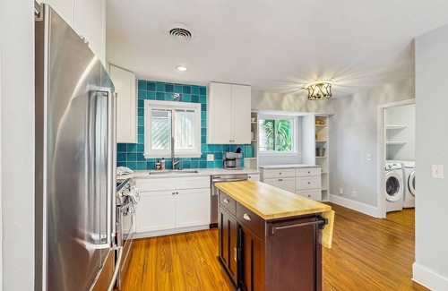 Lawton Woods House | Sea Pines Home with firepit, deck and close to Lawton Stables