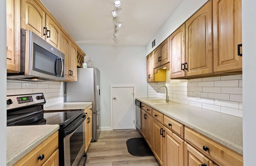 Harbour Town Condo | Sea Pines -Spacious & Renovated, Heart of Harbour Town, Pet Friendly