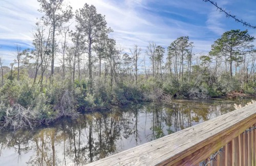 Sea Pines Villa | Sea Pines villa with views of the Lagoon & Landscape