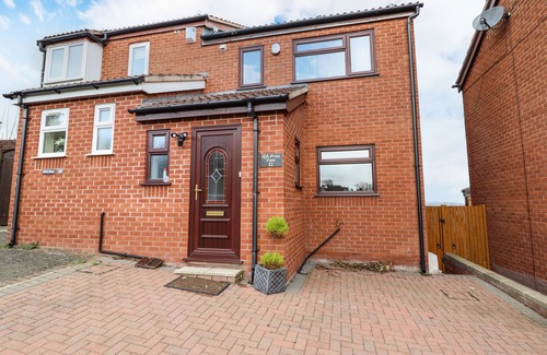 Rhyd-y-foel House | Sea-prize View
