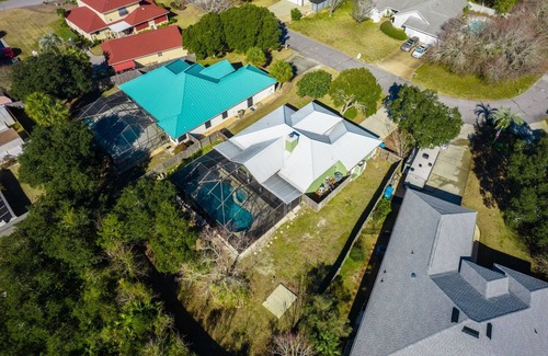 Fort Bay House | Sea-renity - 3 Br home by RedAwning