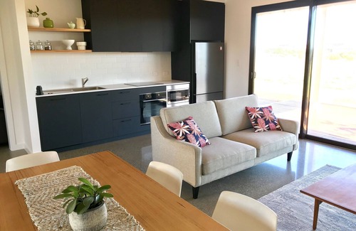 Goolwa Beach House | Sea Salt - Resort Style House at Goolwa Beach