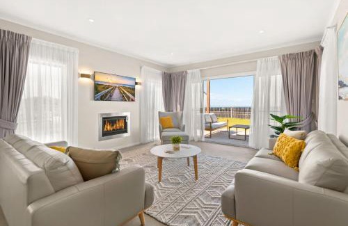 Stockton House | Sea Sand and Serenity at Stockton - Stunning Sophistication