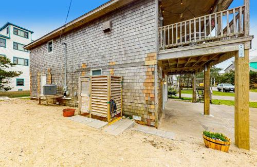 Hatteras House | Sea Shanty 960