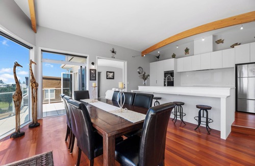 Waihi Beach Cottage | Sea Shells By The Shaw - Waihi Beach Holiday Home