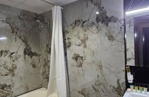 Khor Fakkan Hotel | Sea Shore Hotel Apartment
