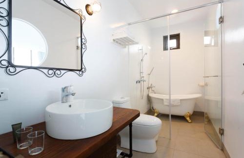Eluan Bed & Breakfast | Sea Shore Hotel