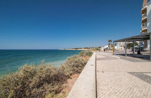 Armacao de Pera Apartment | Sea Side Apartment by SIDE VILLAS