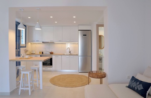 Gavrio House | Sea-side Villa Hydroussa by Andros Homes, ideal for a relaxing retreat.
