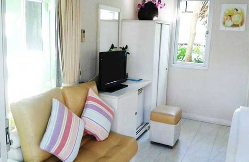 Hat Chao Samran Hotel | Sea Sky Beach Resort