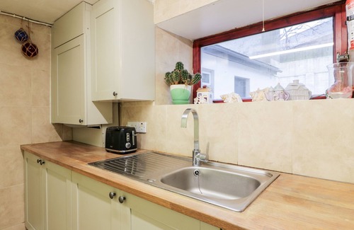 Eyemouth Apartment | SEA SPRAY, pet friendly, country holiday cottage in Eyemouth
