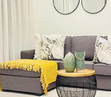 Manaba Beach Apartment | Sea Sunny View Apartment