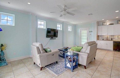 Sand Point Apartment | Sea the View Casita with ADA access