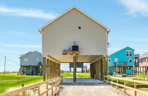 Freeport House | Sea Thrift - Ocean View - Pet & Family Friendly