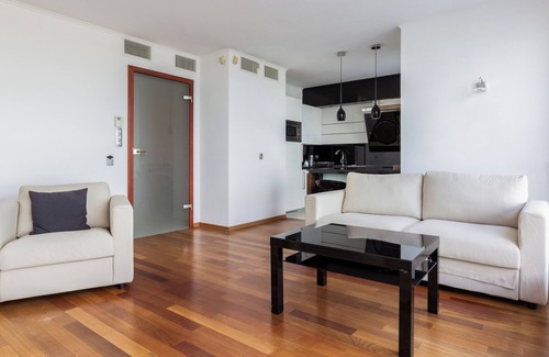 Srodmiescie Apartment | Sea Towers Luxury Apartment