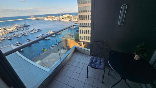 Srodmiescie Apartment | Sea Towers Luxury Apartment