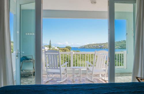 Culebra Pueblo House | Sea Turtle Studio, Sand Dollar Studio & Seahorse Suite - Amazing Water views in Culebra Puerto Rico!