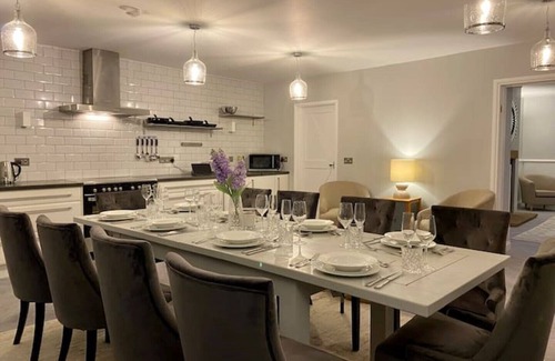 Briggswath House | Sea View 5 Bedroom Holiday Let on the Yorks Coast near Whitby